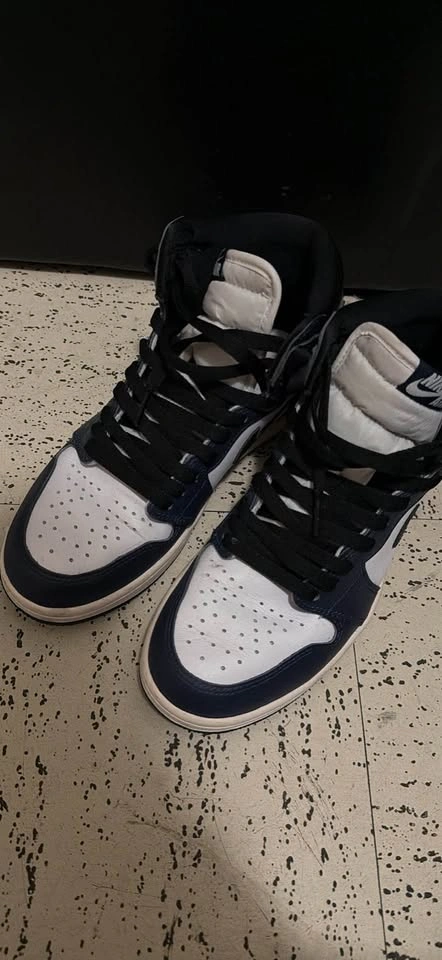 Air Jordan Retro High OG Midnight Navy 8.5 - photo 2