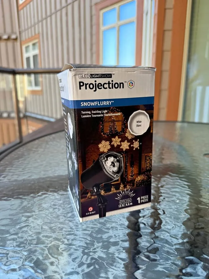 LED Light Show - Projection - Snowflurry thumbnail