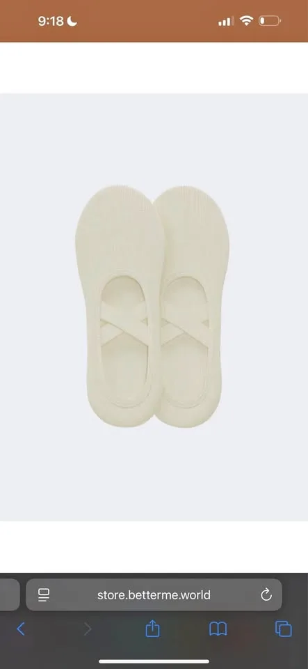 Pilates socks thumbnail