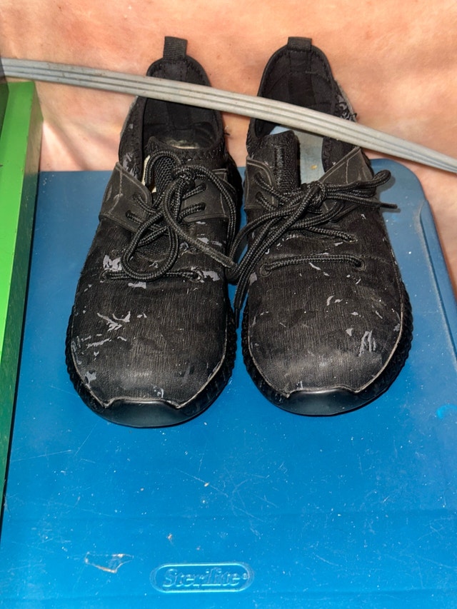 Women's Size 8 Steel Toe Work Shoes