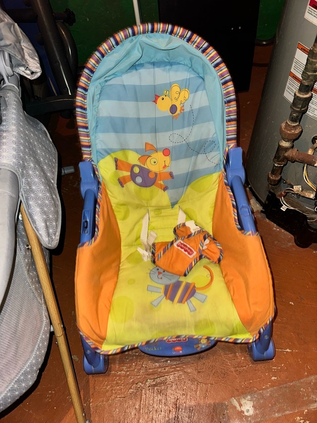 3 in 1 vibrating baby chair