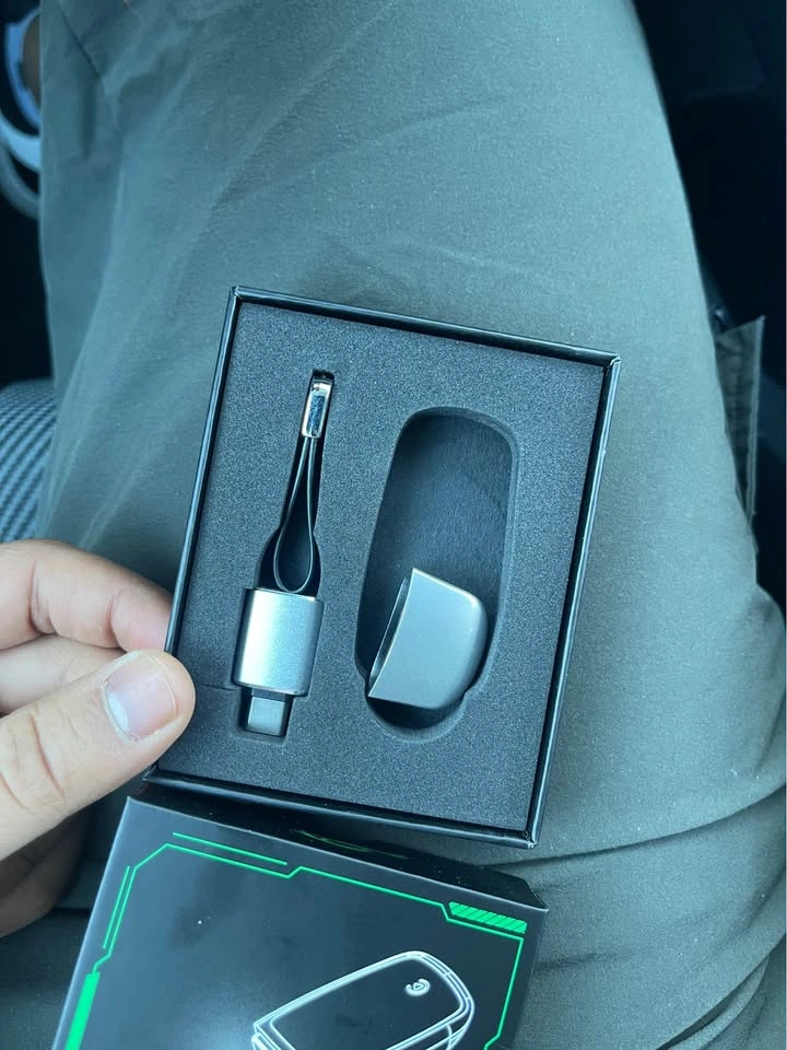 Wireless CarPlay Adapter CP05 - photo 3