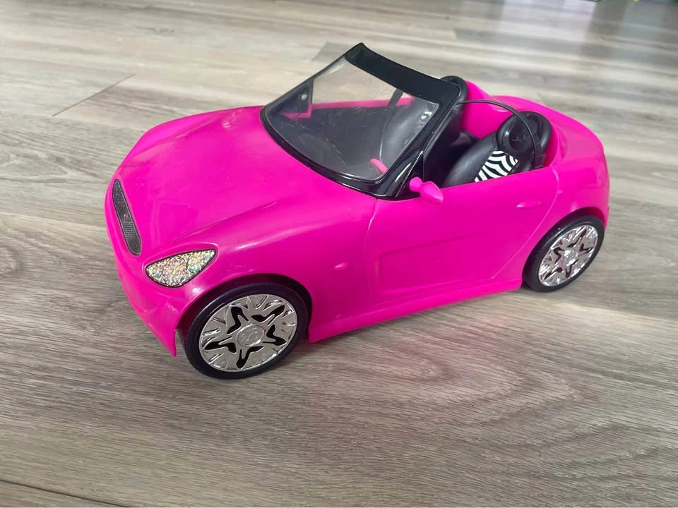 Barbie Convertible Car