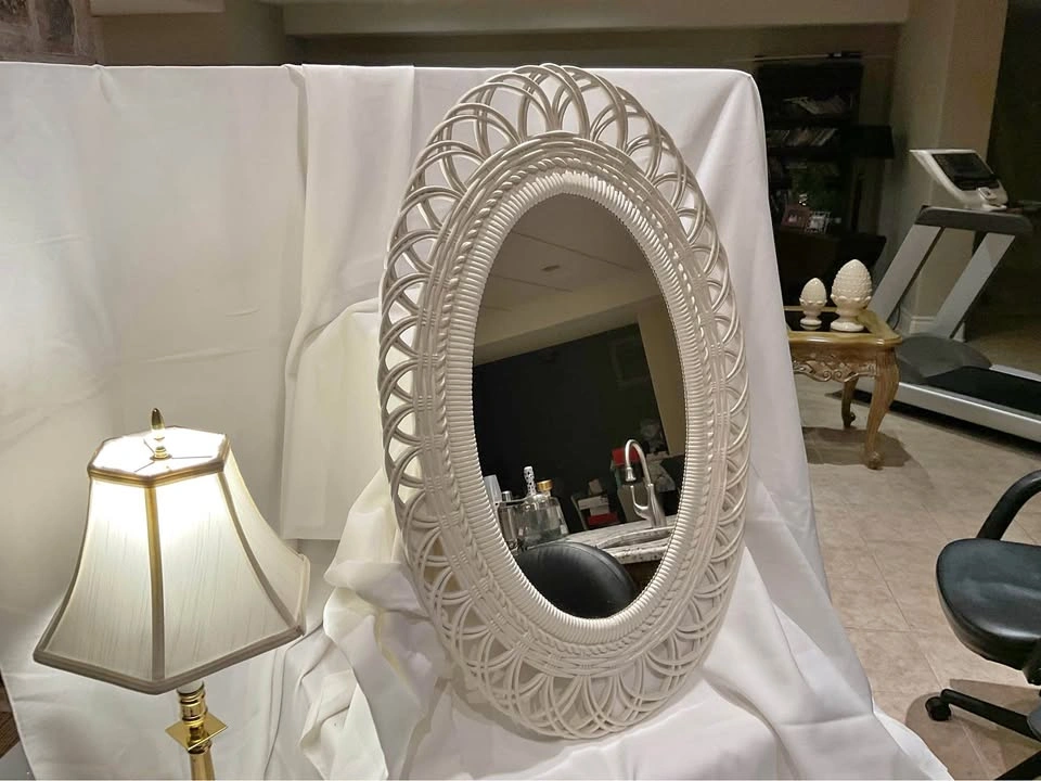 Vintage Syroco Burwood 470 Oval Rattan Boho Mirror
