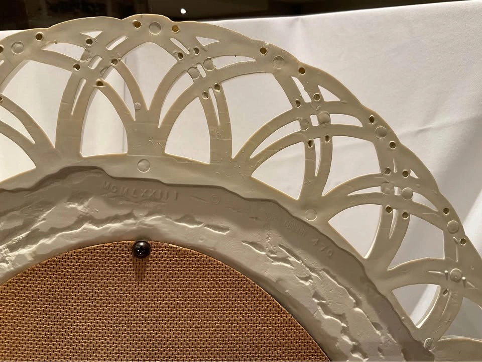 Vintage Syroco Burwood 470 Oval Rattan Boho Mirror - photo 3