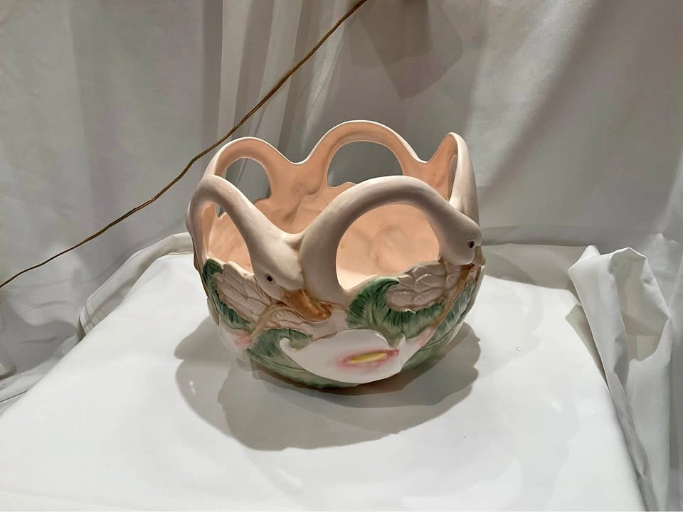 Fitz & Floyd "Vintage Lily Of The Valley" Swan Bowl