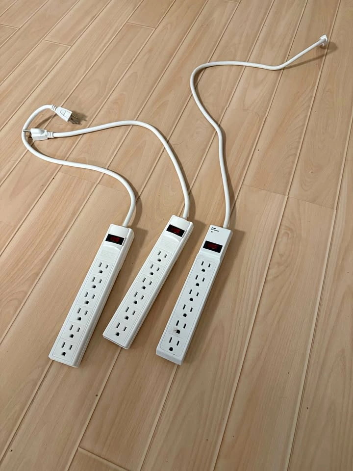 Extension Cords (3)