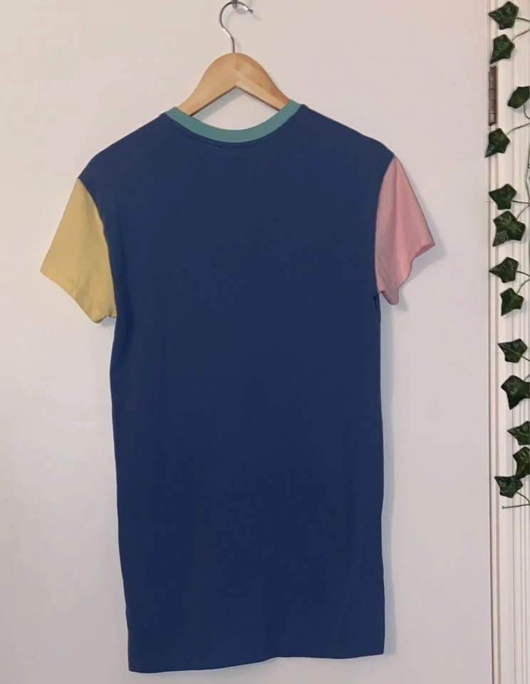 Cute Blue T-Shirt Dress with Pink and Yellow Sleeves - photo 2