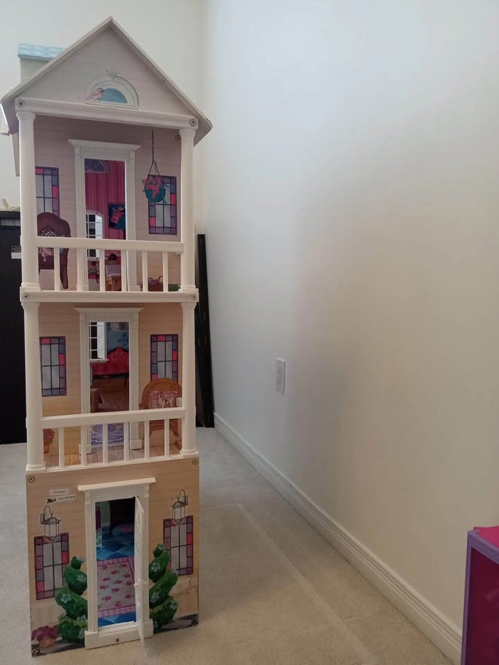 Doll House - photo 5