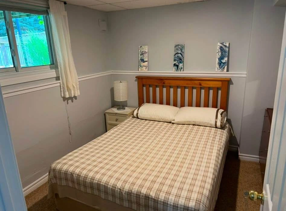Basement for Rent - photo 5