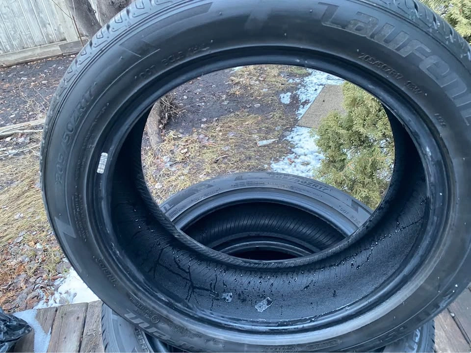 Set of Laufenn 205/50ZR17 Tires - photo 5