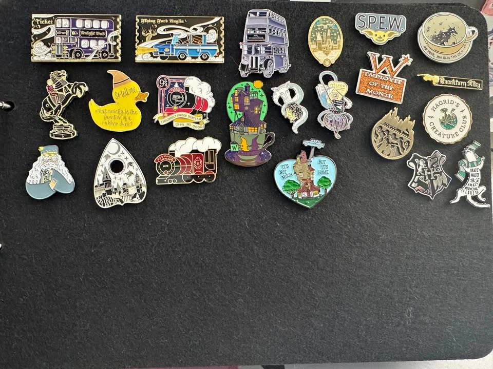 Enamel Pins - Harry Potter | Move Out Sale