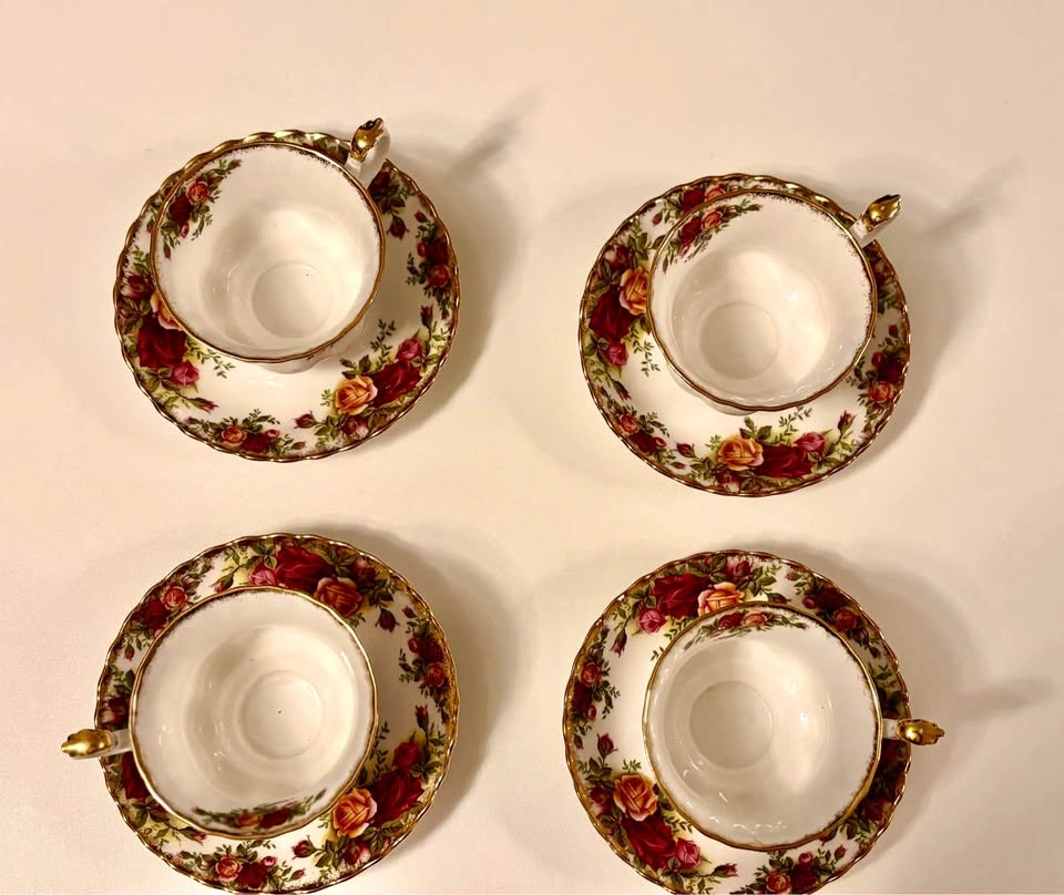 Royal Albert Old Country Roses Teacup & saucer - photo 4