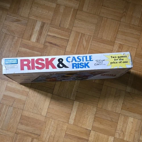 Risk and Castle Risk Board Game 1992 Vintage 2 In 1 Parker Broth - photo 2
