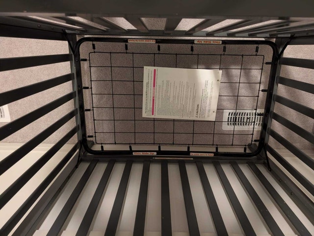 Grey Crib for kids - photo 2