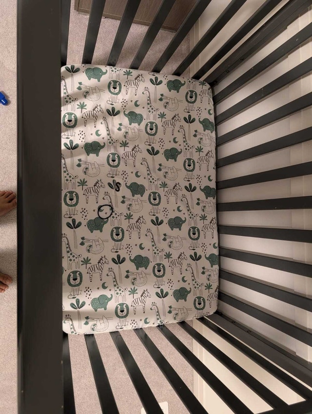 Grey Crib for kids - photo 4