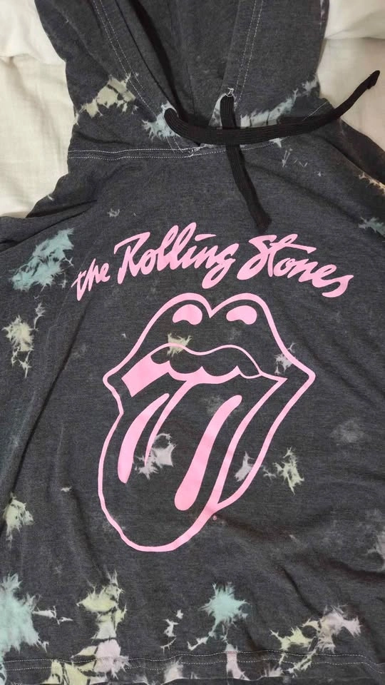 Rolling Stones Licensed Pullover Set - Medium - photo 2