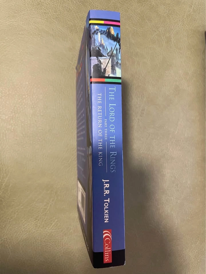 Lord Of The Rings: Return Of The King Paperback 📖 - photo 3