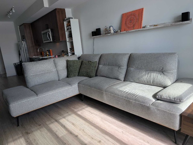 Structube NIMES 5-Seater Grey Sofa - photo 4