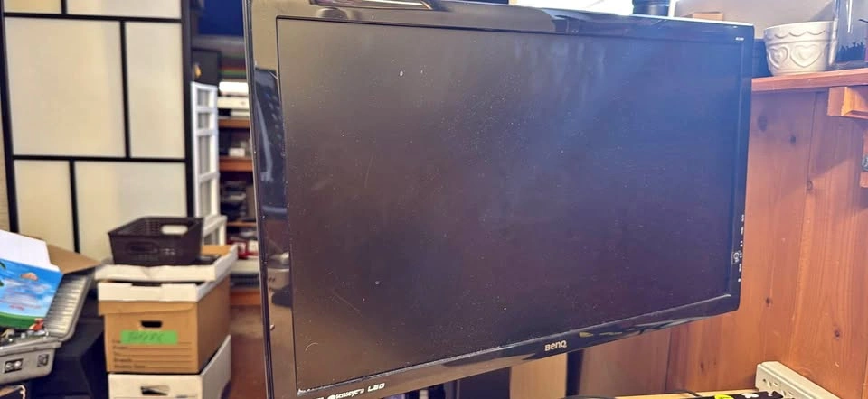 24 inch LCD Monitor