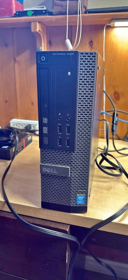 Dell Mini Desktop PC