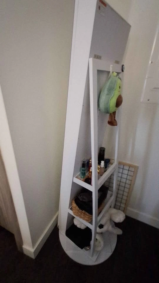 Full Length Jewelry Mirror Cabinet - $100 - photo 4