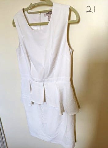 White peplum dress (M)