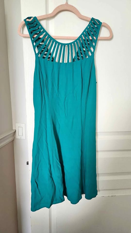 Teal blue dress (medium)