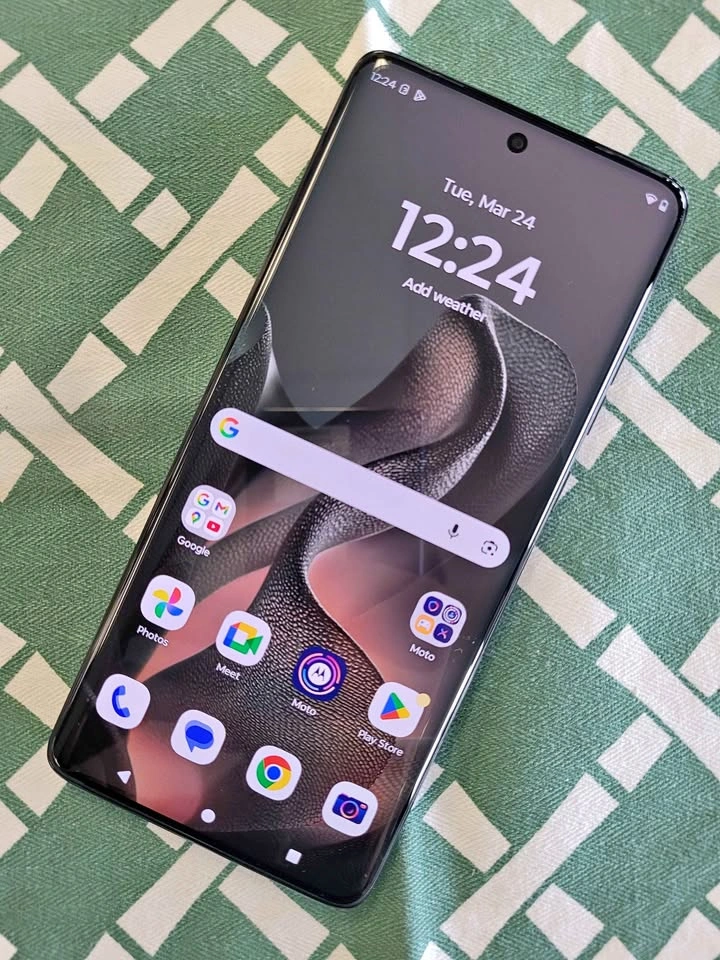 MOTO EDGE 2025 256GB UNLOCKED