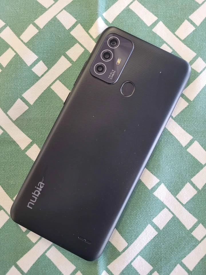 NUBIA A76 64GB UNLOCKED - photo 2