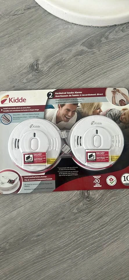 Kidde 2-Pack Battery Smoke Alarms (10-Year Sealed)