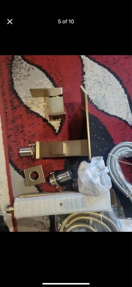 GOLD WATHELS Waterfall Tub Faucet w/ Hand Shower 3-Hole - photo 5