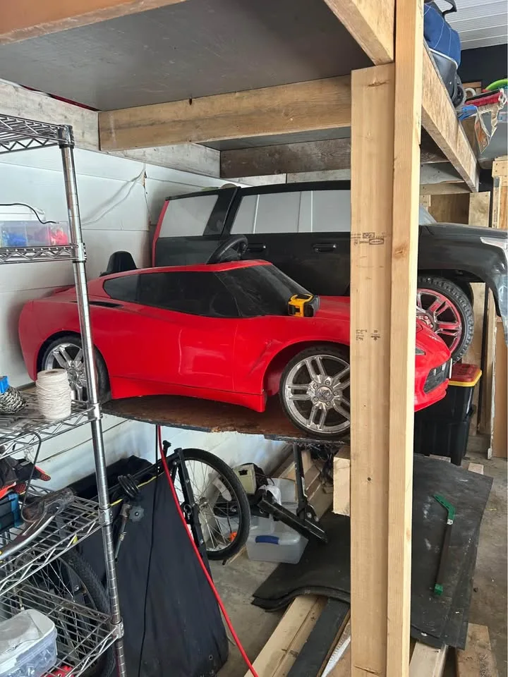 12v power wheels Cadillac $250 image indicator(2)