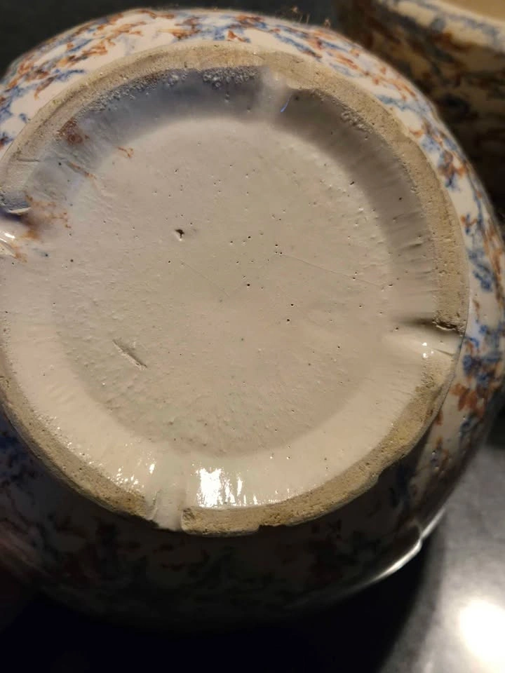 Antique Sponge Ware Pottery Nesting Bowls - photo 3