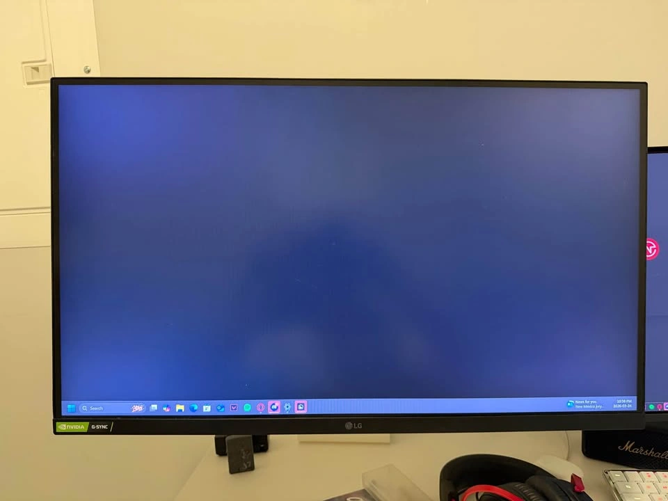 LG IPS Gaming Monitor - photo 5