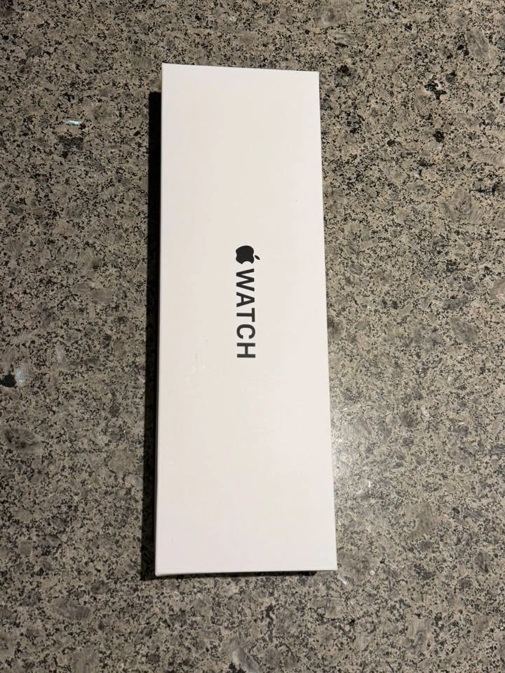 Apple Watch SE3 40mm Midnight Aluminum Sports Loop - photo 2