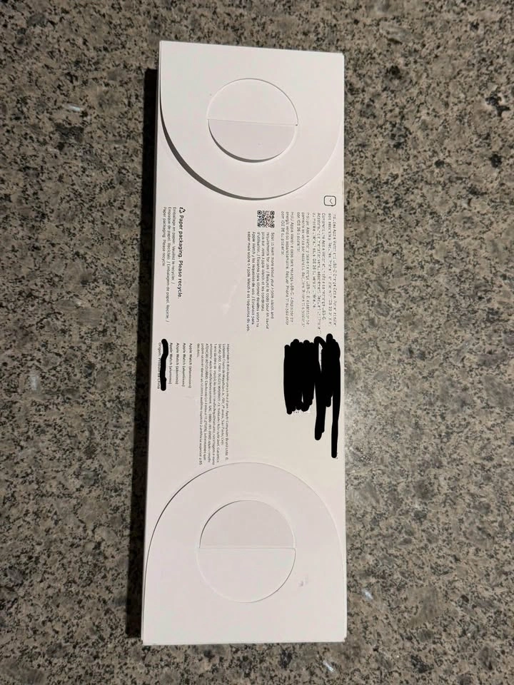 Apple Watch SE3 40mm Midnight Blue Sports Loop - photo 2