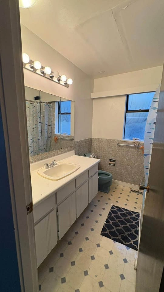 Private room for rent - photo 5