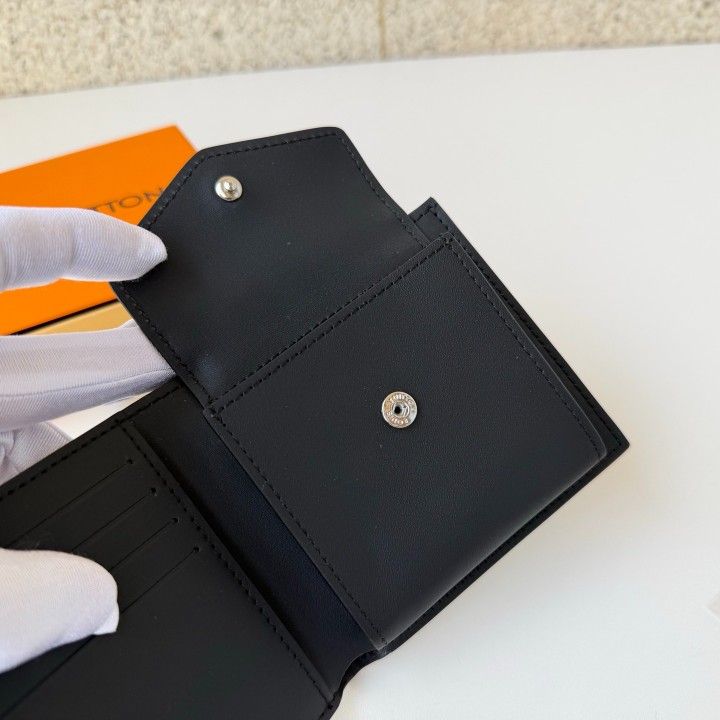 Louis Vuitton Marco Wallet Black - photo 2