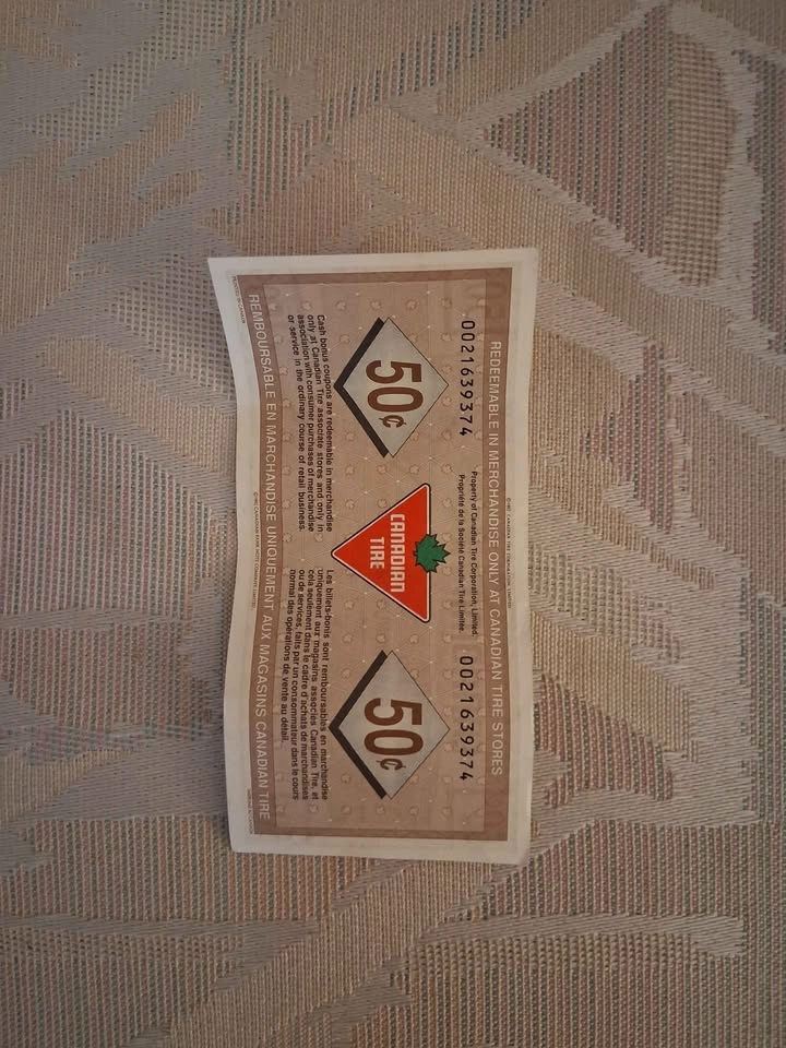 Vintage 1992 Canadian Tire 50 cents Cash Bonus Coupon - photo 2