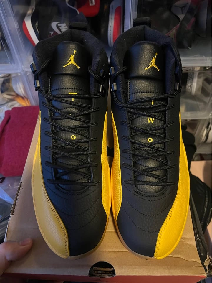 Jordan 12 University Gold Size 11 - photo 4