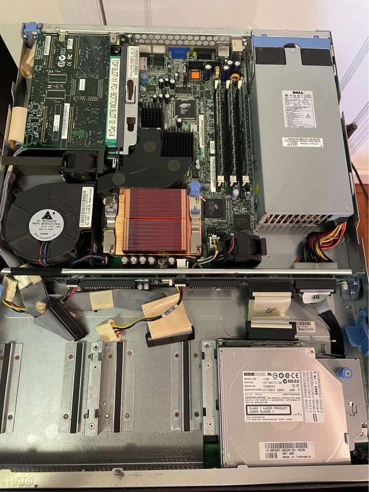Lot of 4 Mixed Brand Servers - photo 3