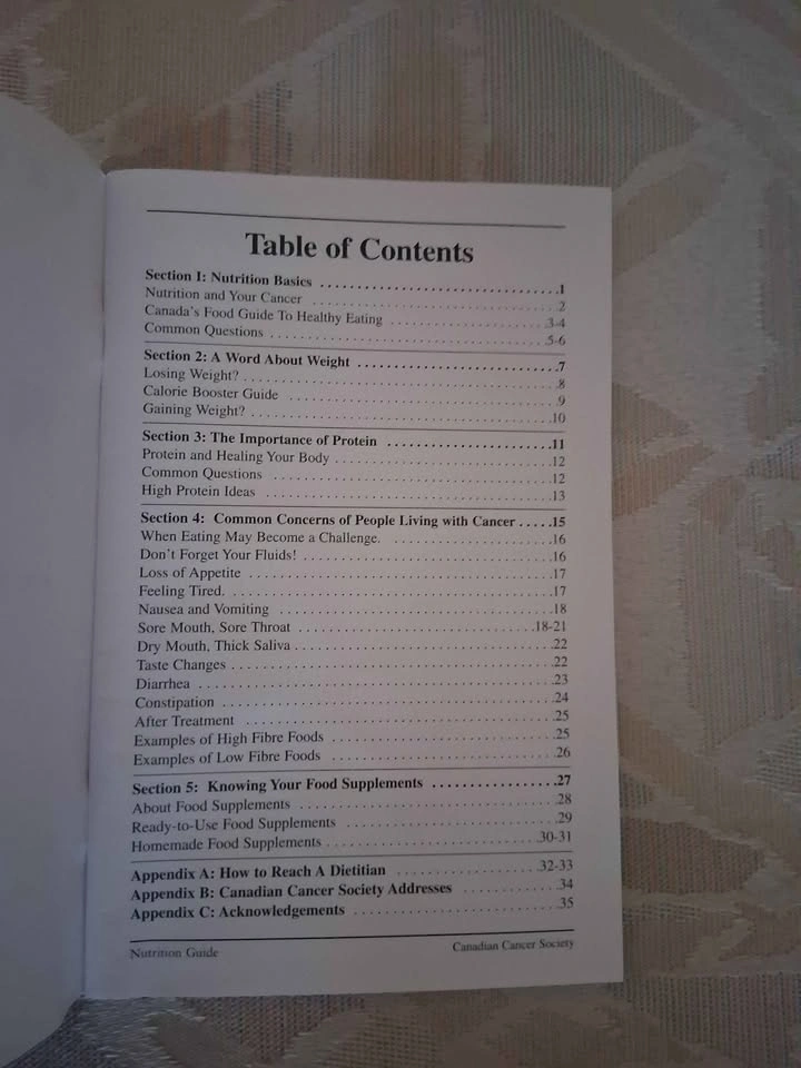 2002 Canadian Cancer Society Nutrition Guide - photo 2