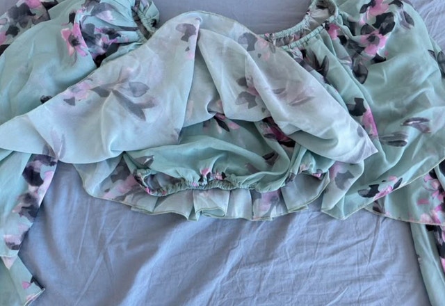 Floral Blouse Size M - photo 2