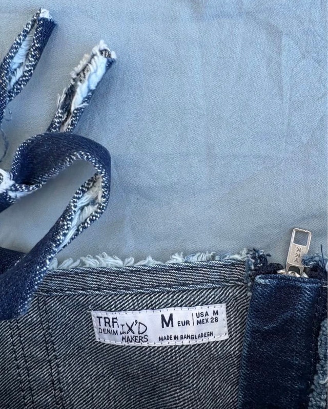 Never worn!! Zara TRF Denim Top - photo 2