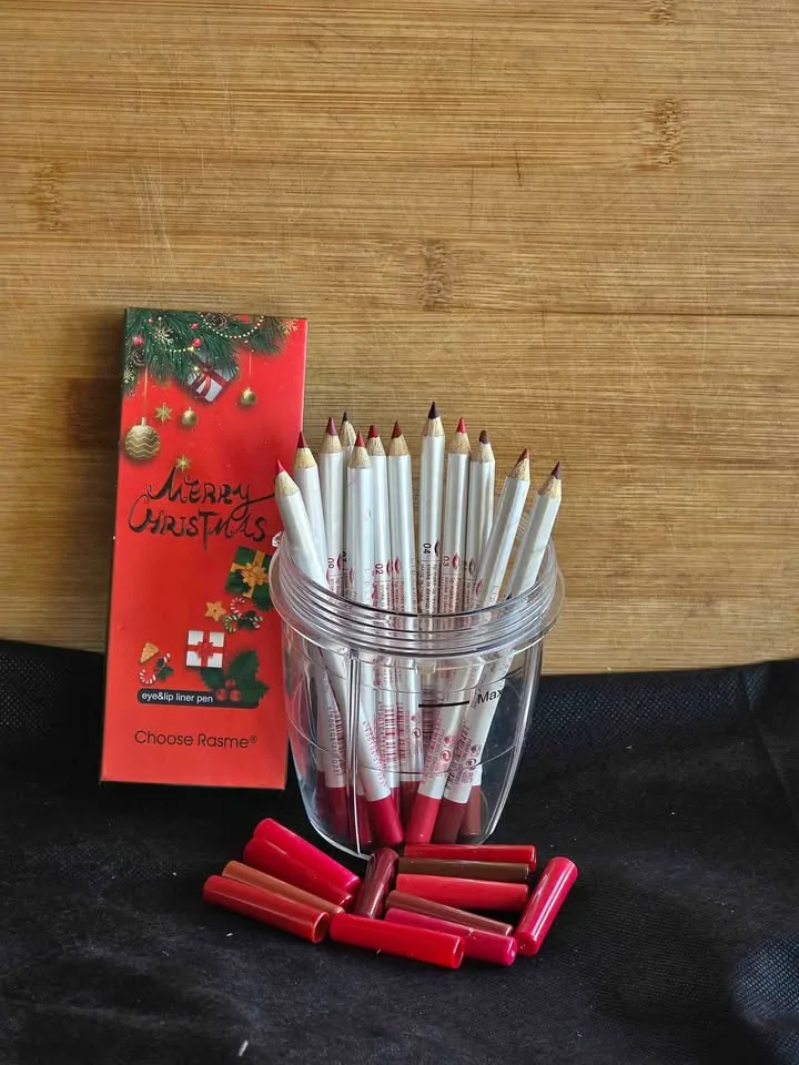 12 Pcs Lip Liner Set thumbnail