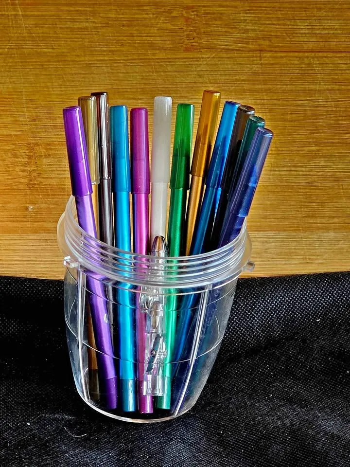 Eyeliners and Eyeshadow Set (12 Pcs) thumbnail
