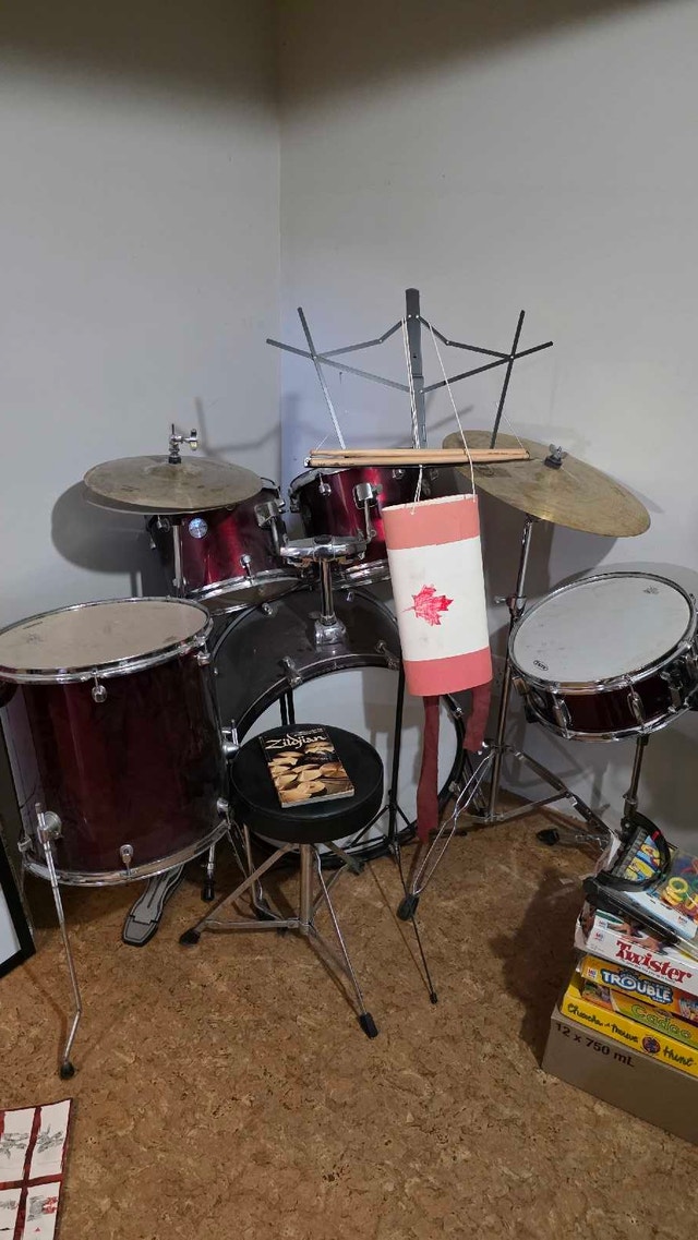 Mapex Drum Set