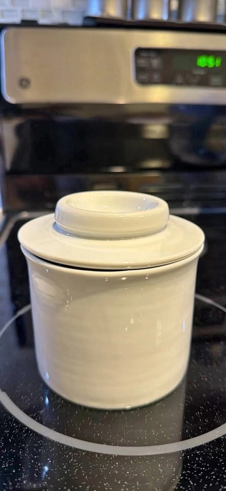 White Ceramic Butter Keeper/Butter Bell