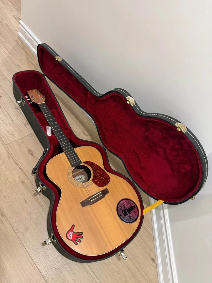 Stage J-10 Acoustic Guitar Signed by Our Lady Peace (Hard Case) - photo 2